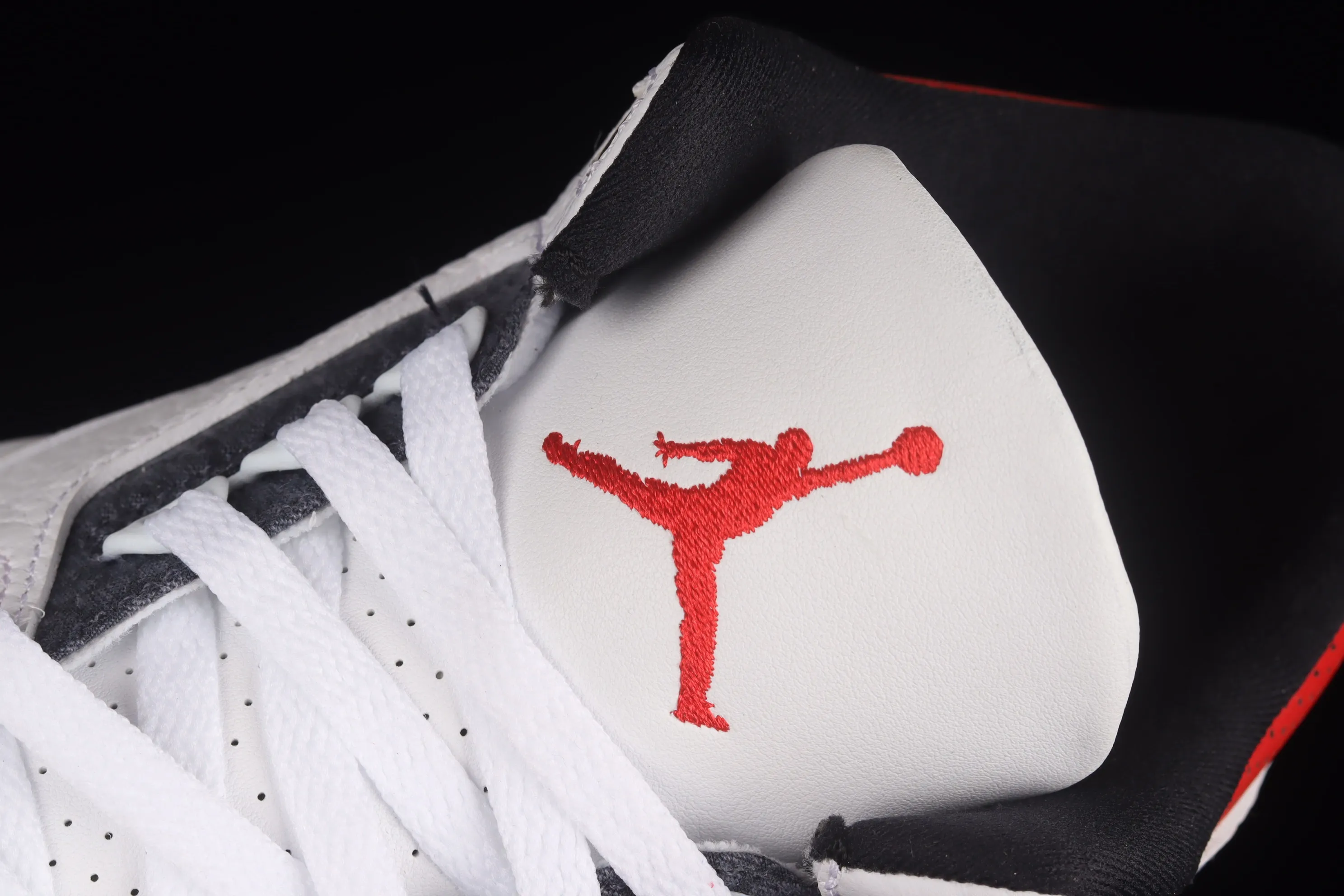 All categories Air Jordan Jordan series basketball shoes Air Jordan 3 foreign trade version Air Jordan 3 Retro SE-T AJ3 Jordan 3 denim new flame red CZ6433-100